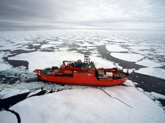 aurora australis rompehielos