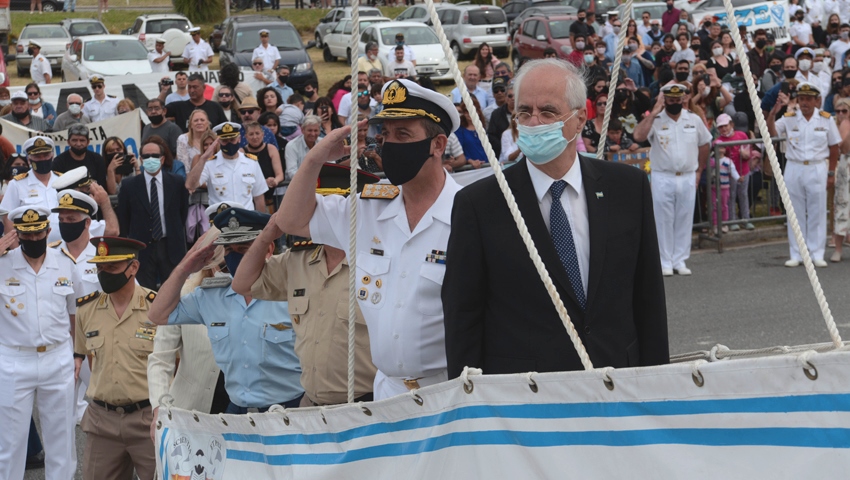 ministro taiana fragata libertad