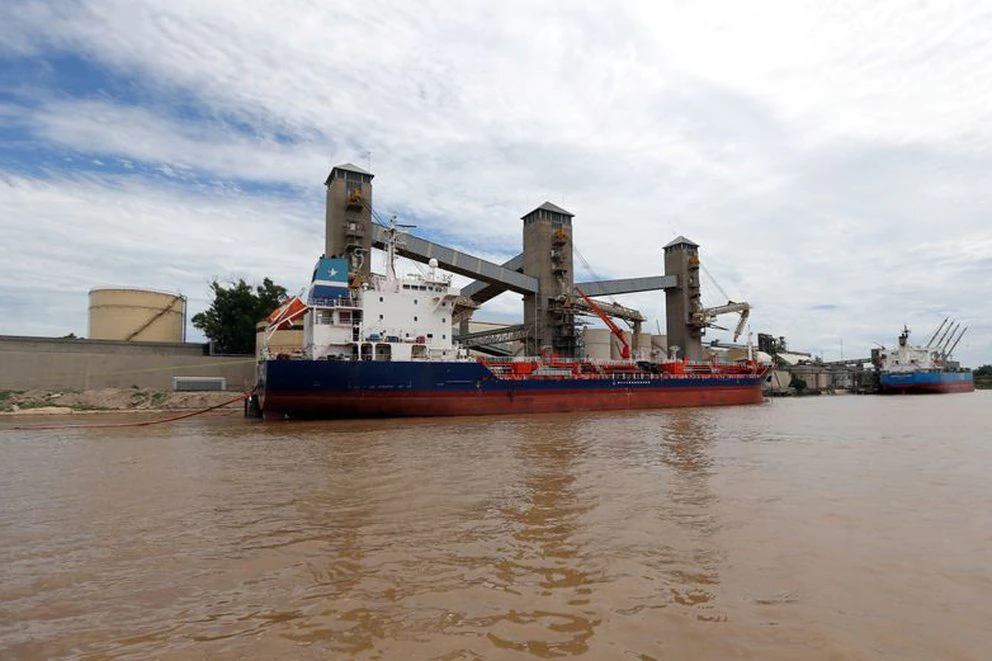 barcos rio parana