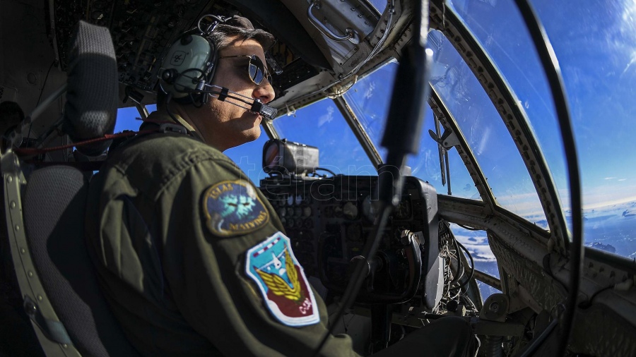 avion hercules antartida argentina