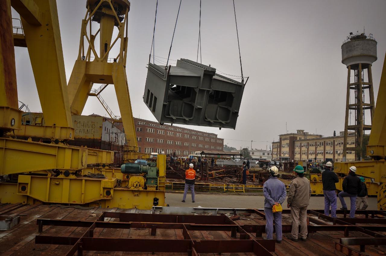 compuerta para dique puerto belgrano