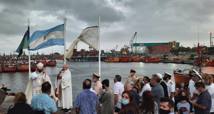 homenaje al pescador muerto frias mar del plata