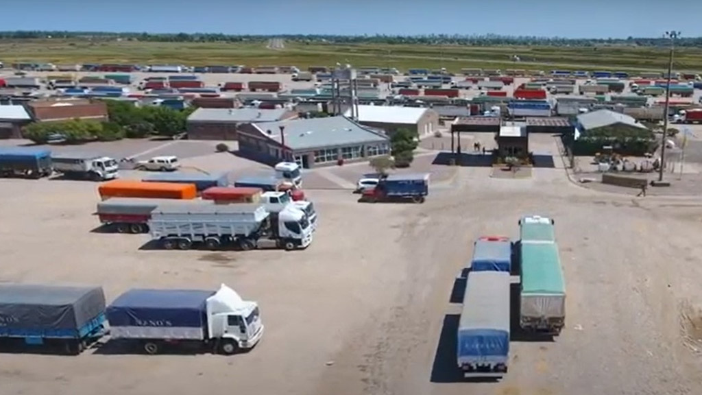 Los autoconvocados levantaron la protesta en los accesos al puerto de Bahía Blanca