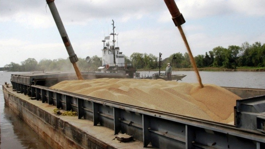 La bajante complica la llegada de granos desde Paraguay hacia el Río de la Plata