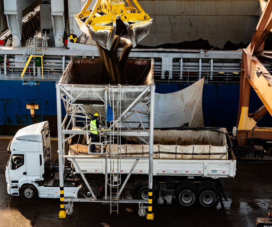 Los costos del transporte de carga alcanzan 35,7 % en 2021 y ya superan a los de todo 2020