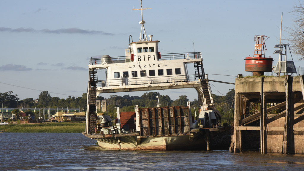 Tras un breve repunte, el río Paraná comenzó a bajar y se acerca la etapa crítica