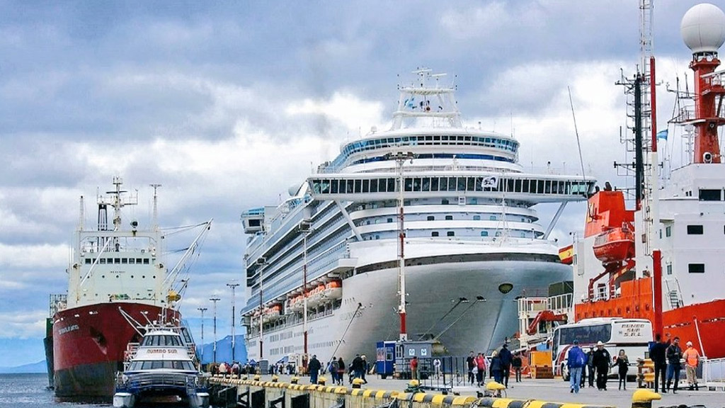 Ushuaia tiene confirmadas 260 recaladas de cruceros para esta temporada