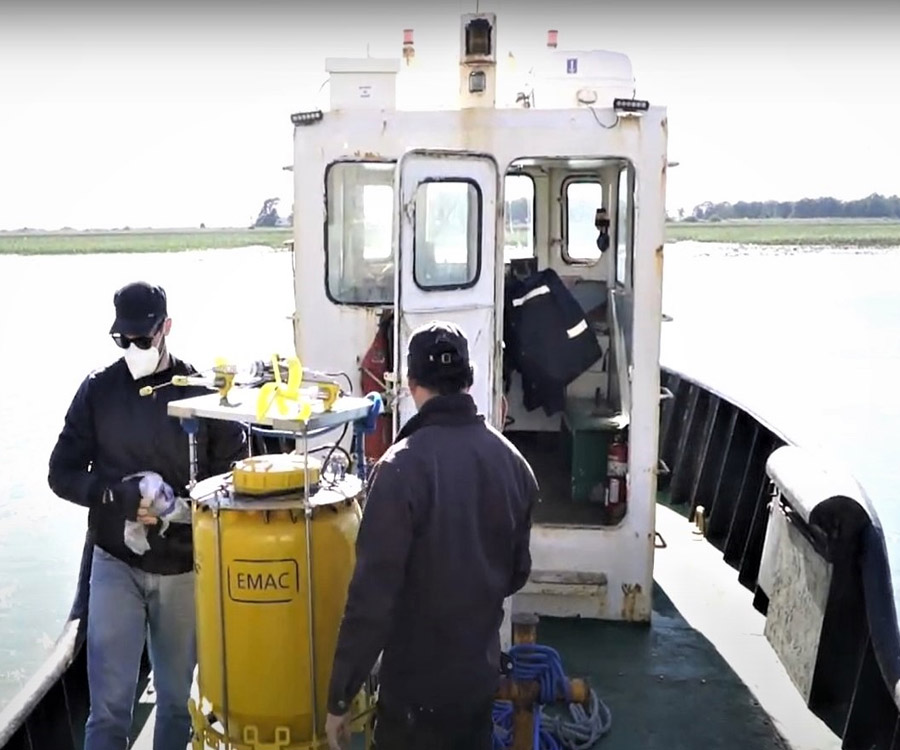 En video: el puerto de Bahía Blanca instaló una segunda boya de monitoreo ambiental