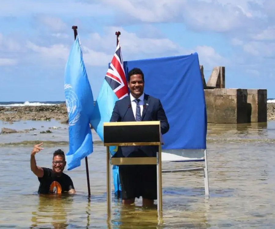 El original mensaje de un ministro de Tuvalu frente al cambio climático