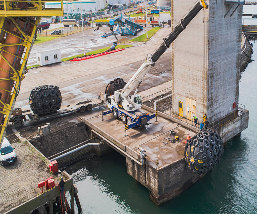 Video: Puerto Quequén completó la renovación de su sistema de defensas neumáticas