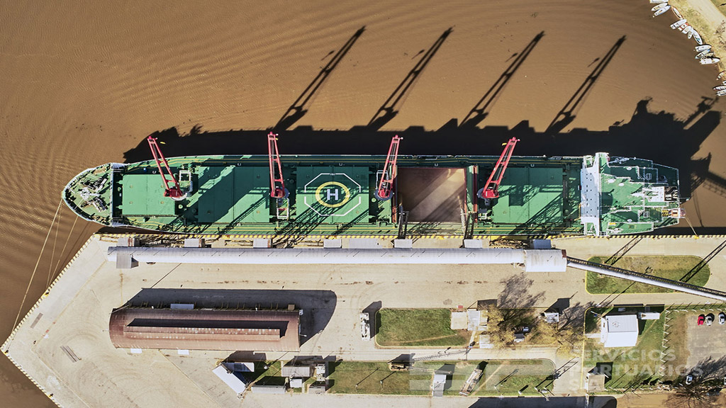 Exportación de carinata y canola desde el puerto de San Pedro