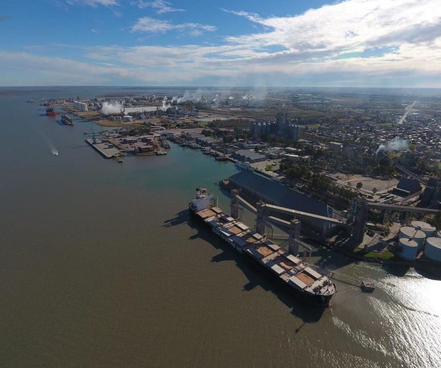 Bahía Blanca puede ser el Puerto Federal de aguas profundas que necesita la Argentina