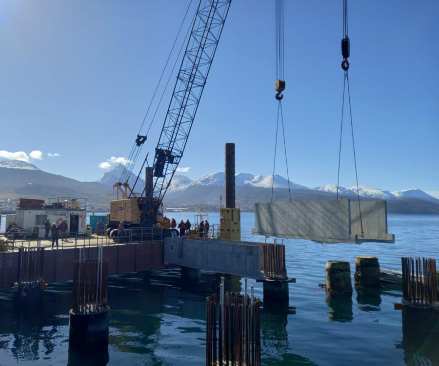 Nuevos avances en la ampliación del muelle comercial de Ushuaia