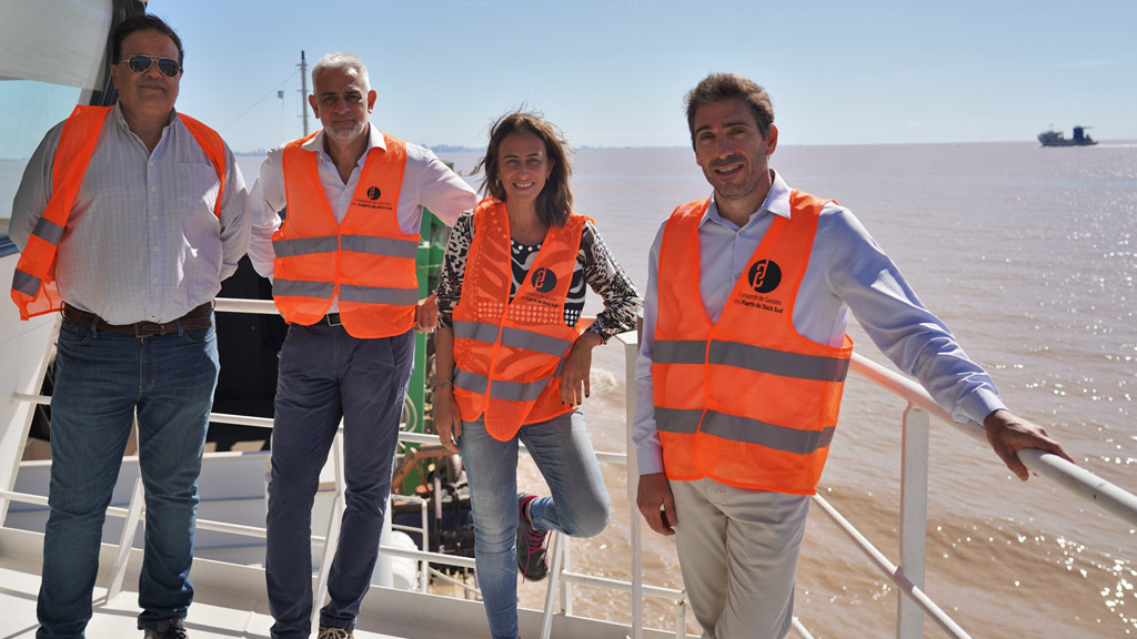 Carla Monrabal supervisó el avance de las obras de dragado en Dock Sud