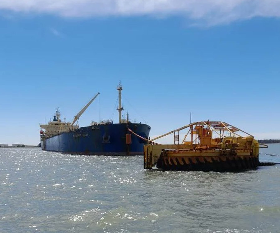 Muy buen primer trimestre para Puerto Rosales en movimiento de crudo