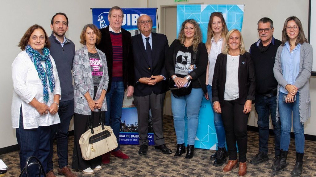 De Mendiguren destacó el rol de Bahía Blanca como puerto de aguas profundas exportador