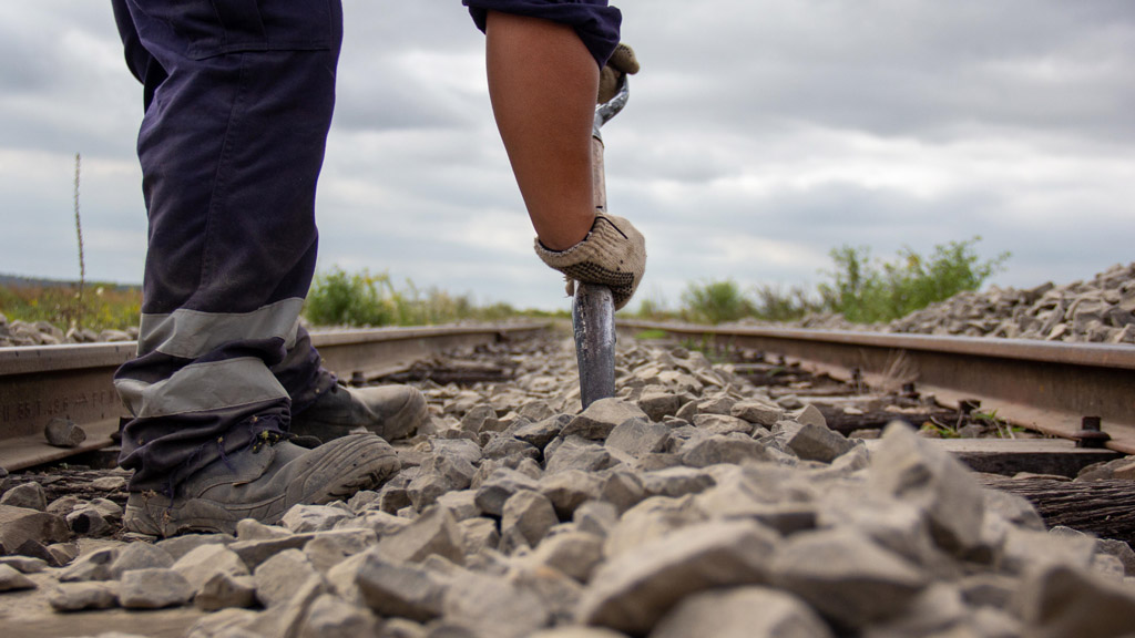 Capataz y catango, el cimiento del ferrocarril