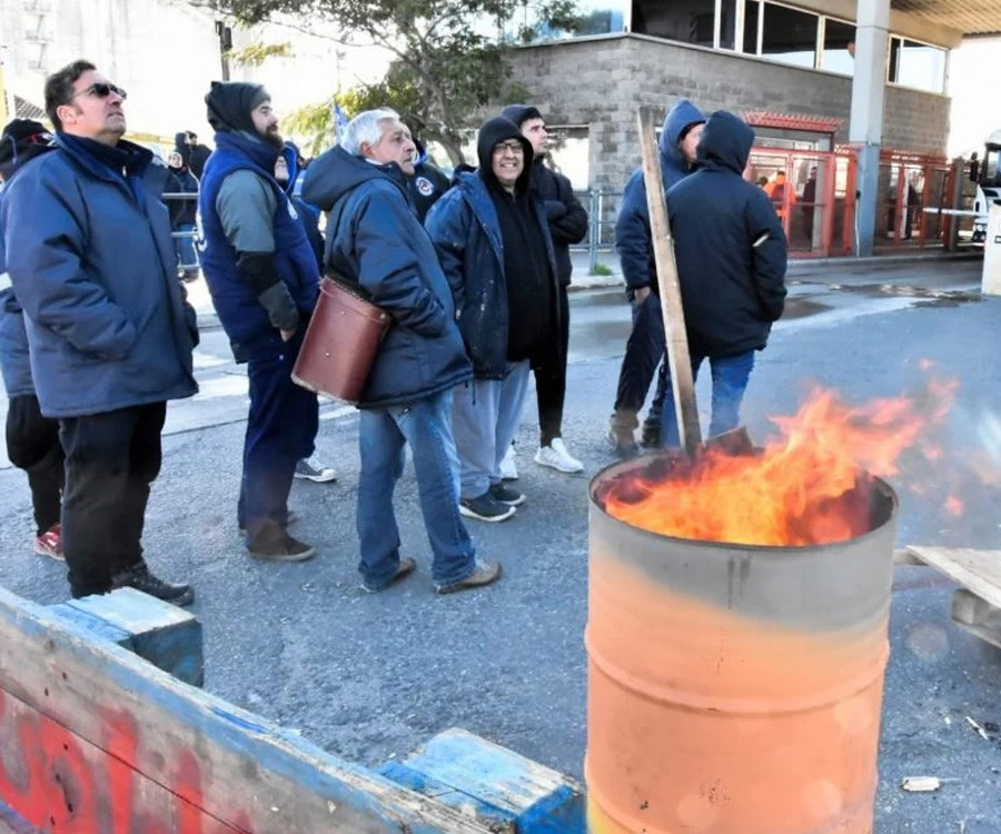 “Reclamo legítimo expresado en forma arbitraria” dijo ABIN sobre el paro en astilleros