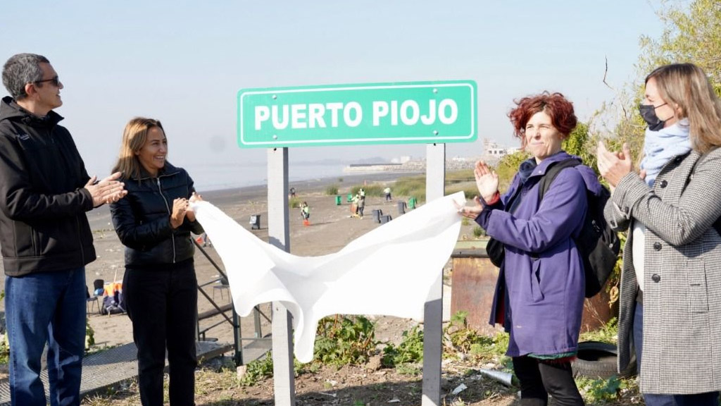 Puerto de Dock Sud: nueva jornada de limpieza en la playa de Puerto Piojo