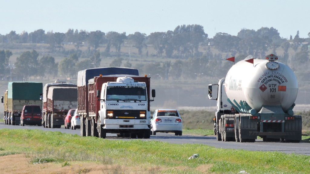 FADEEAC afirmó que se agrava la falta de gasoil y alerta por sobreprecios