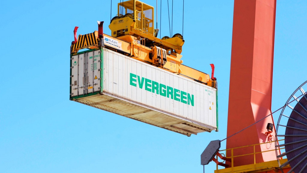 Evergreen duplica el servicio de Oriente al puerto de La Plata