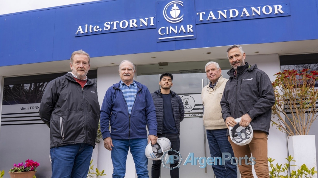 Jorge Alvaro visitó Tandanor y analizó el avance en el diseño del puente Ezcurra