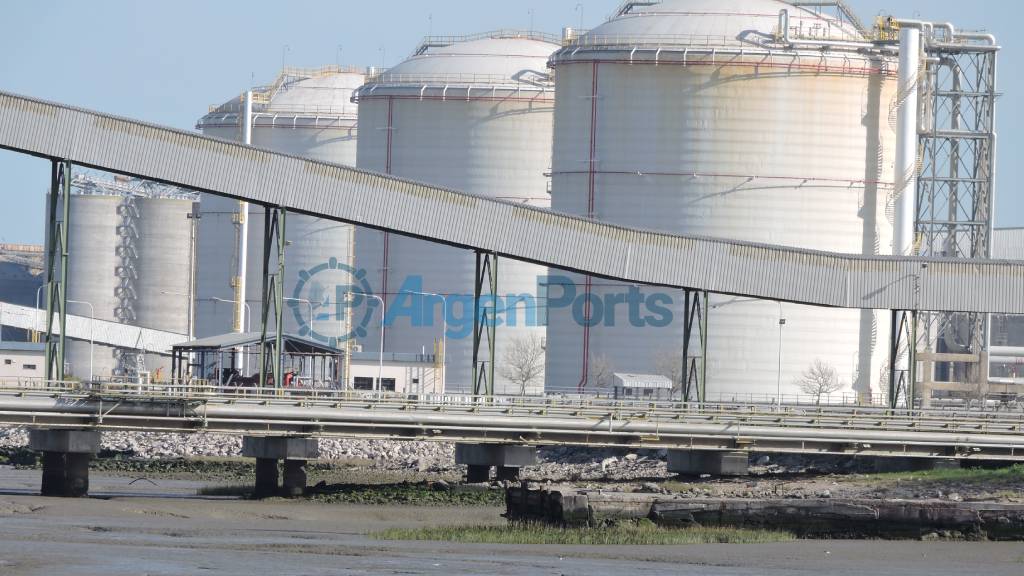 YPF impulsa varios proyectos para sumar valor agregado y exportaciones a Vaca Muerta