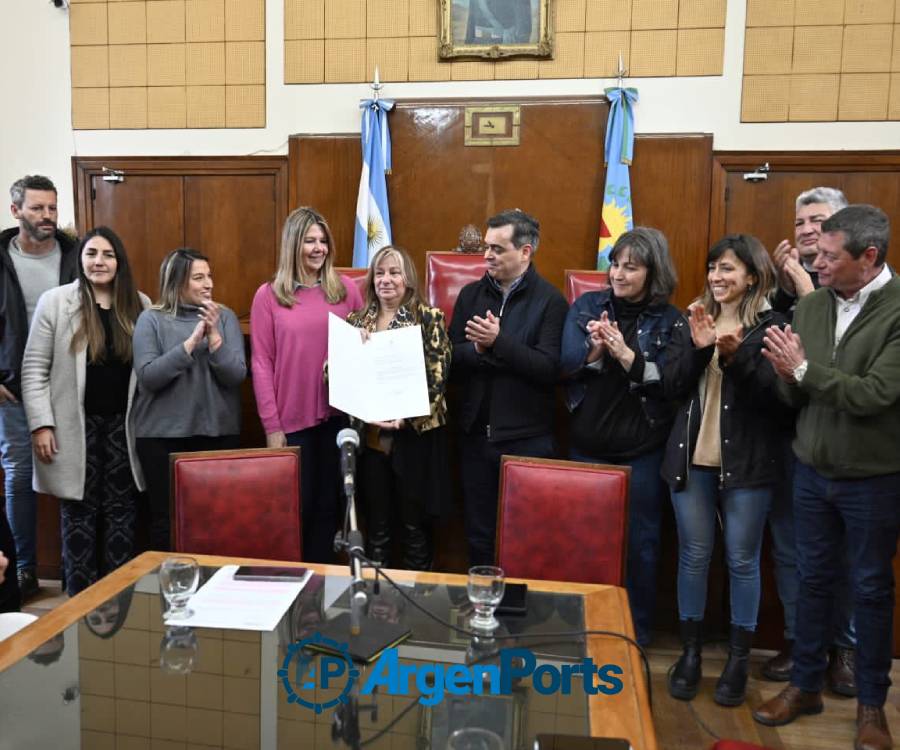 Otorgan la distinción al “Compromiso Social” a Sandra Cipolla, titular de la ABIN