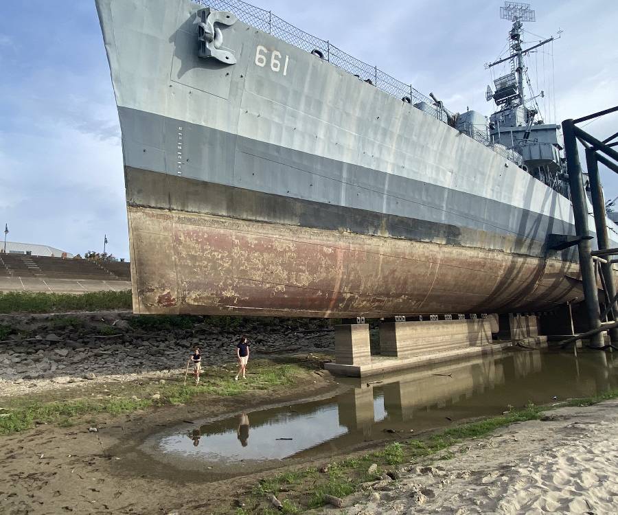 La bajante del Mississippi y sus efectos en un barco museo de la SGM