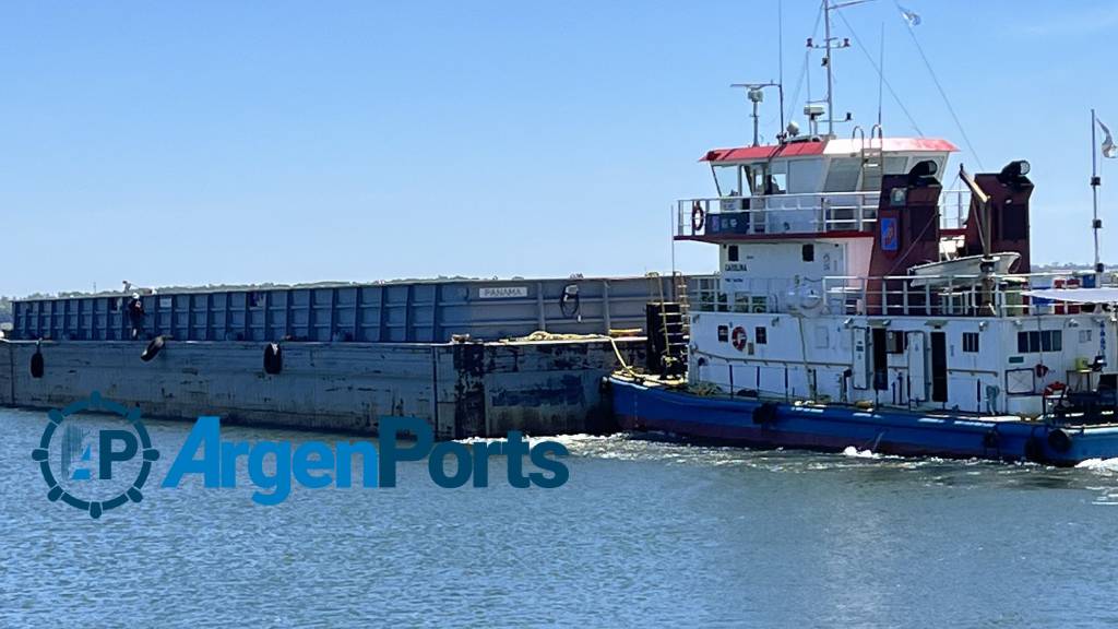 En fotos y videos: Hoy, tras 45 años, partió la primera exportación desde Puerto Posadas