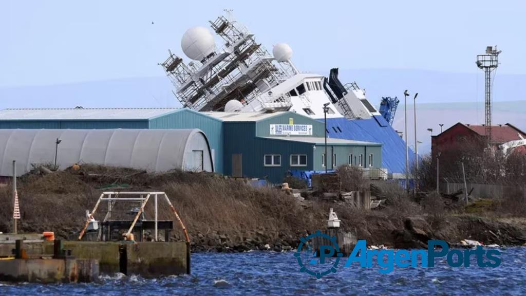 RV Petrel: la historia detrás del barco que volcó en el puerto de Edimburgo