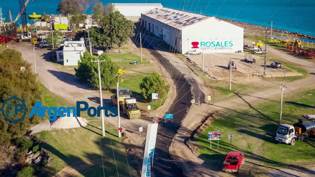 Histórica obra de pavimentación del camino interno en Puerto Rosales