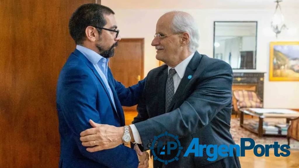 Puerto Rosales: Aristimuño mantuvo reuniones con Jorge Taiana y Juan Manuel Cheppi