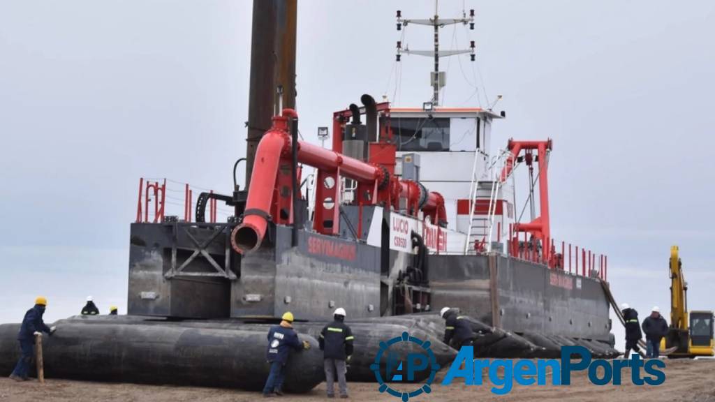 La Lucio, de Servimagnus, inicia el dragado del río Chubut, en Puerto Rawson