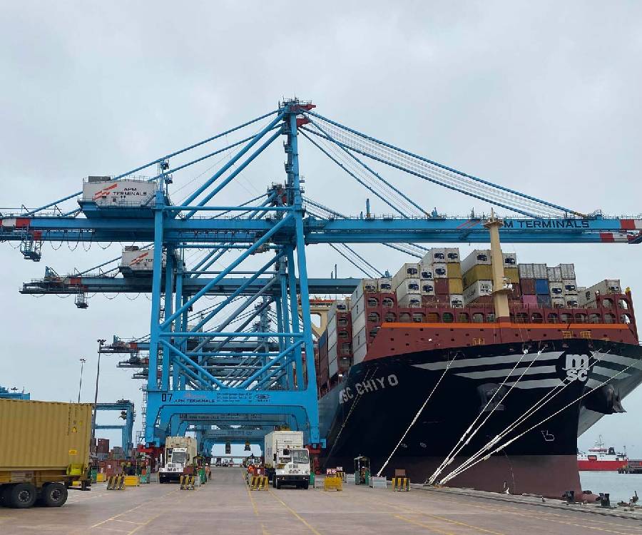 Los grandes barcos portacontenedores están llegando a América Latina