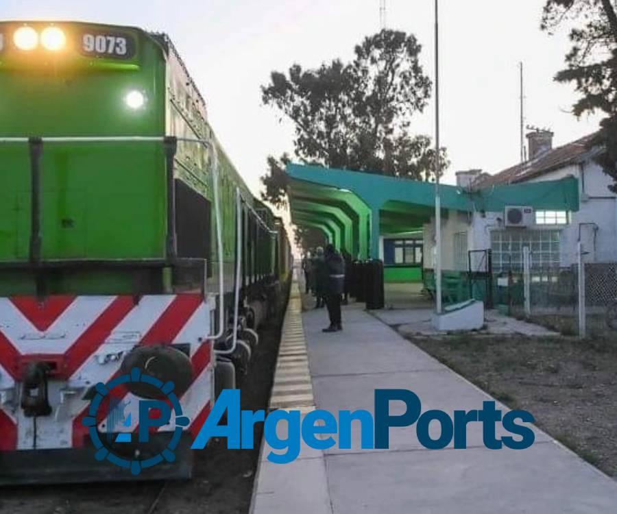 Volvió a circular el tren de carga entre los puertos de San Antonio Este y Bahía Blanca