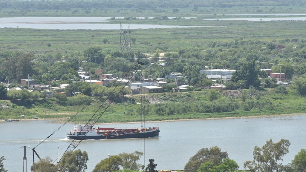 El río Paraná casi quintuplicó su caudal en menos de un mes