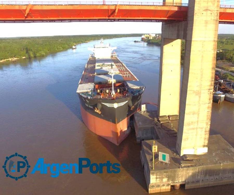 Paso a paso, así fue el operativo para liberar al buque que chocó el puente Zárate Brazo Largo