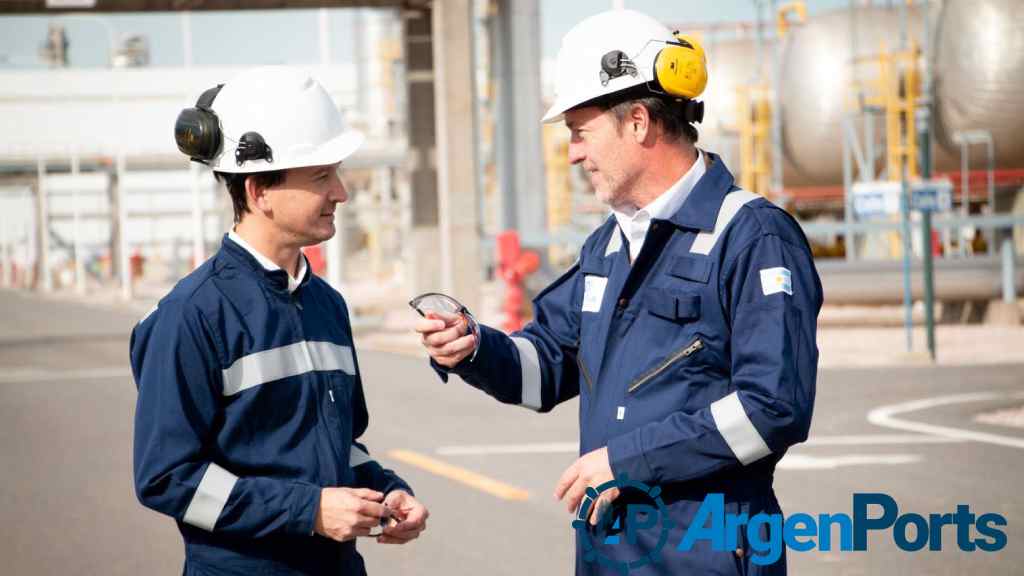 Avanzan las obras de ampliación de Compañía Mega en el puerto de Bahía Blanca