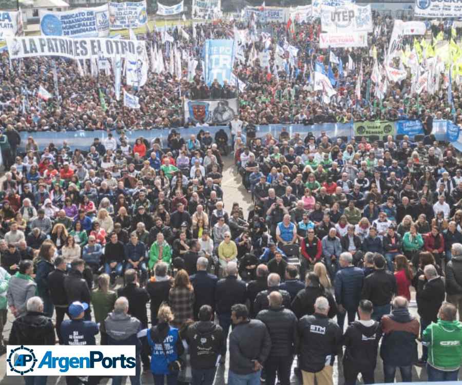 Importante acto en defensa del canal Magdalena