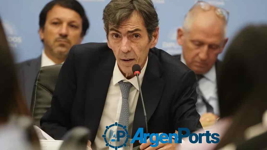 Para el secretario de Energía, la falta de gas "no es responsabilidad de este Gobierno"