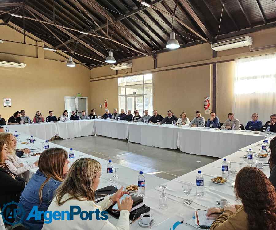 Puerto Quequén: encuentro sobre Formación Profesional con los sectores privado y sindical