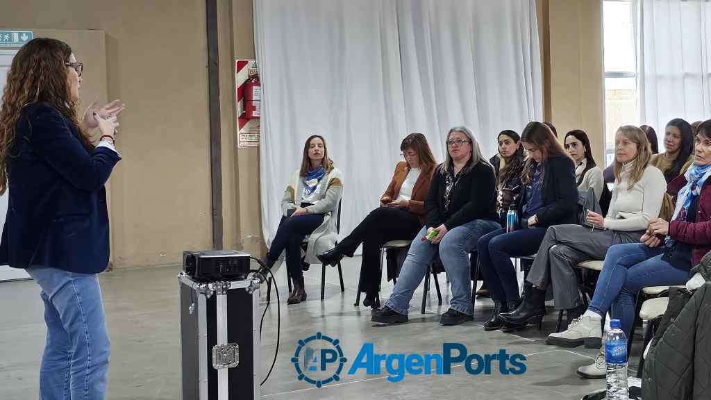 Quequén impulsa a las trabajadoras portuarias a tomar capacitaciones internacionales