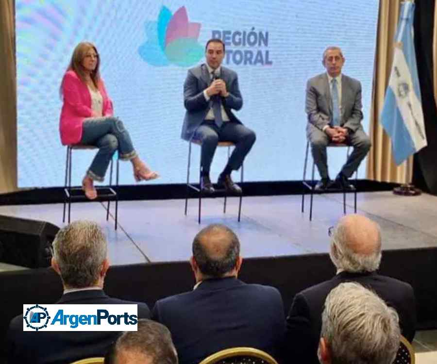 Región Litoral: quieren que el peaje de la Hidrovía tenga un fondo para desarrollar puertos