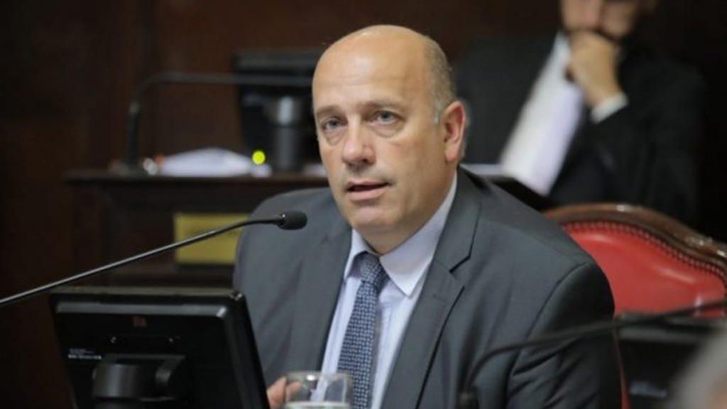 Quieren que Kicillof pida beneficios para la Provincia en la licitación de la Hidrovía